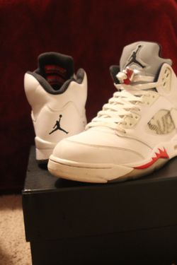 SUPREME JORDAN AIR 5 RETROS