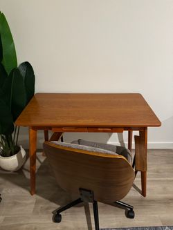 Wayfair Office Desk and Chair