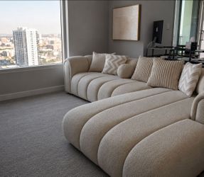 Ivory Sectional Couch same day delivery