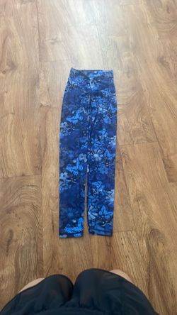Offline by aerie blue with flowers and a crisscorss design xs