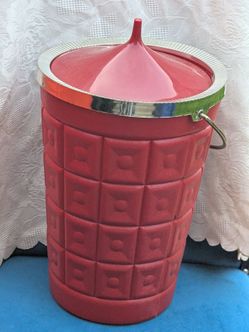 1960s MCM Lustro-Ware red ice bucket