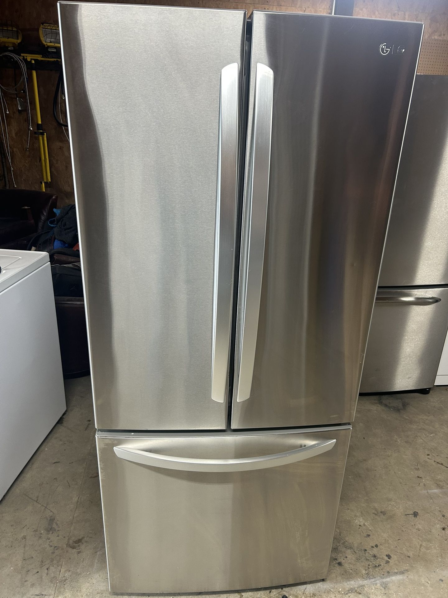 LG REFRIGERATOR