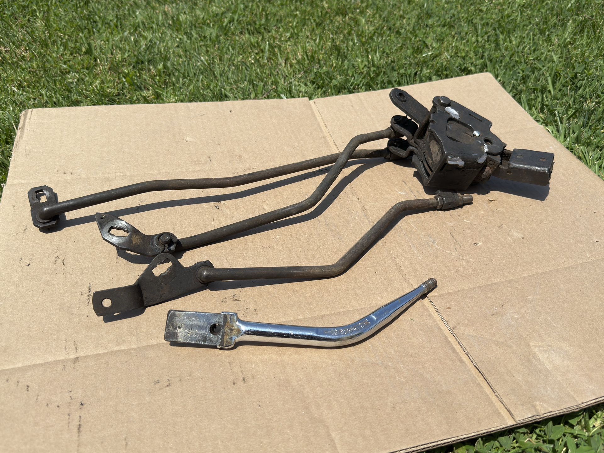 1979 Pontiac Trans Am Formula Hurst Shifter OEM 3138 Housing 0080 Shifter 4 SPD