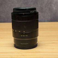 Sony 16-70mm f4 APS-C lens