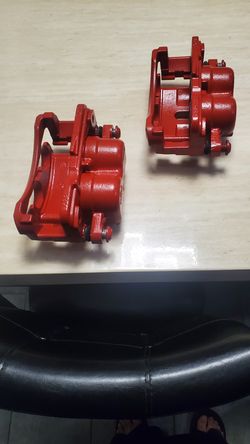 2006 tahoe calipers
