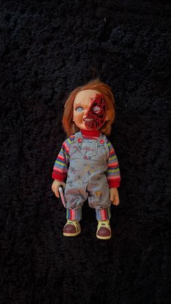 Mini Super Detailed Chucky Doll