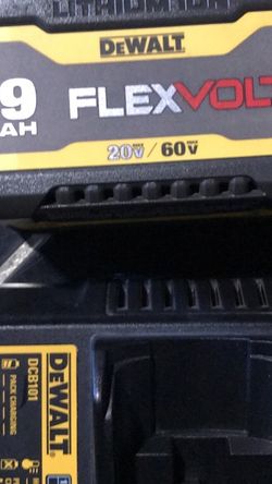 20v 9AH FlexVolt battery and Charger