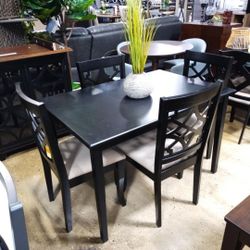 Small 5 PC Dining Set With 4 Black Chairs Fabric Seats (New)