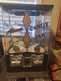 Candy Gumball Machine