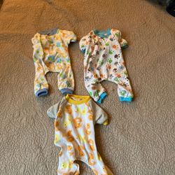 Dog PJ’s / medium