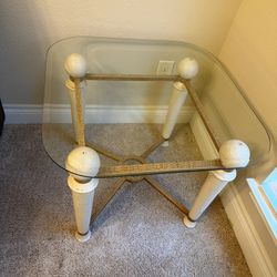 Coffee With 2 Side Tables 