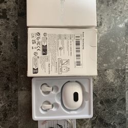 $20 OBO new senyang earbuds