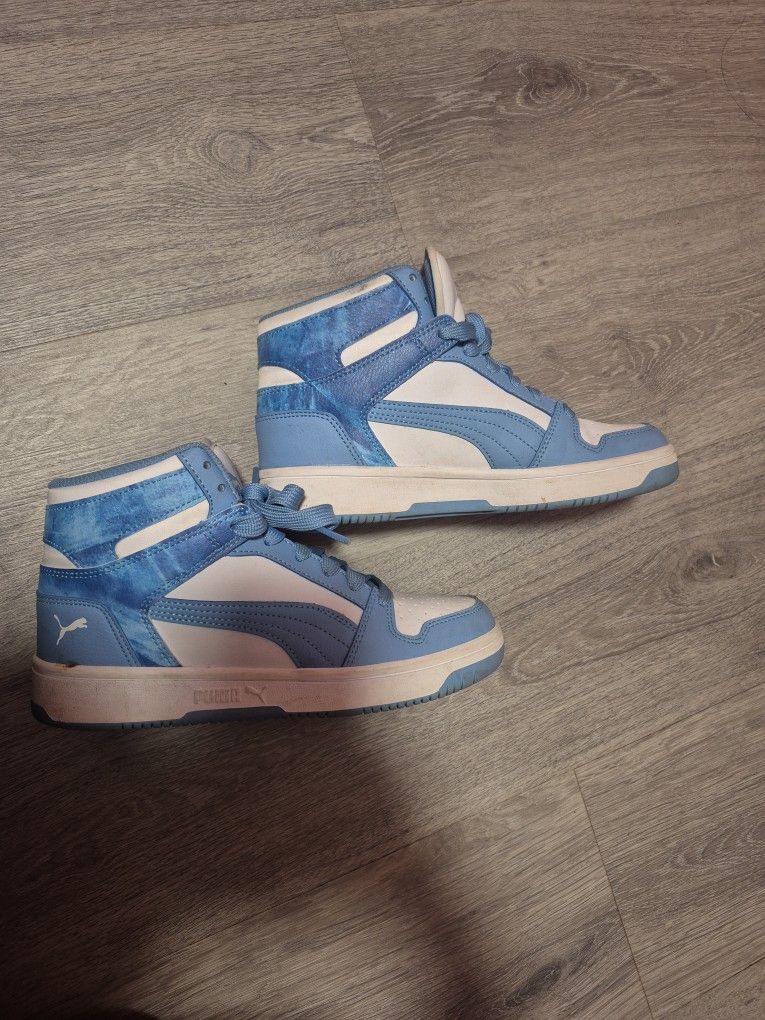 Kids Puma Shoes 