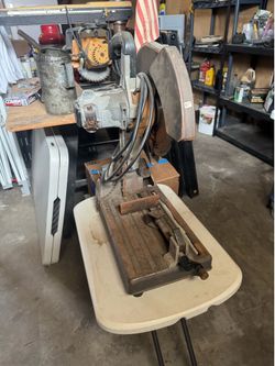 Vintage Black & Decker 14inch chop saw