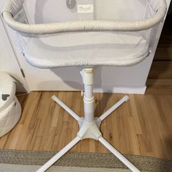 Halo Bassinet Swivel Sleeper