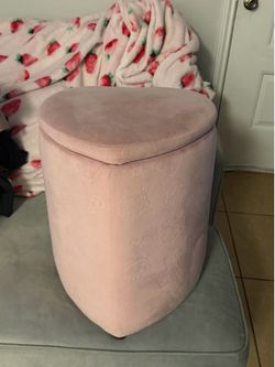 Hello kitty storage