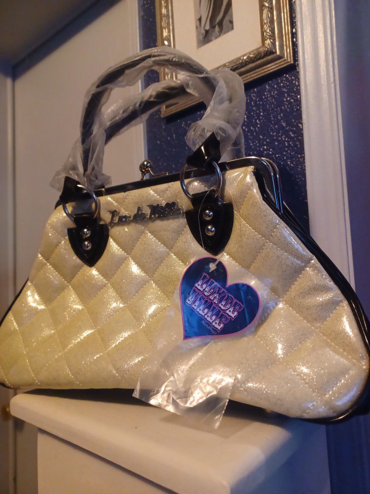 Lux De Villa Hand Bag New   