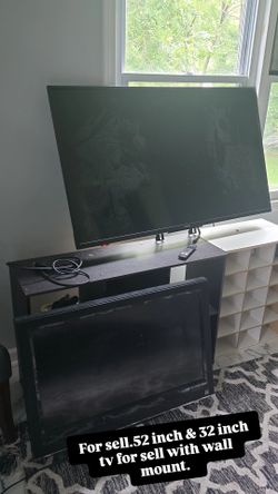 52 inch & 32 inch tv with wall mount
