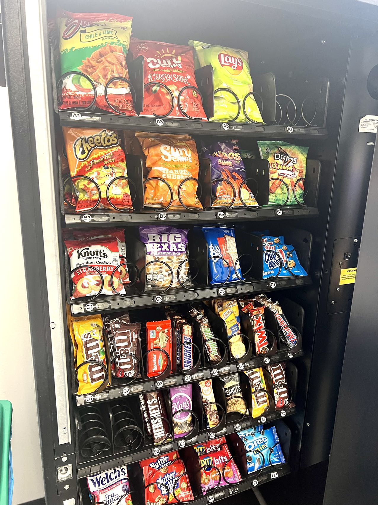 Vending Machines ROUTE/location FOR SALE Downtown LA Prime Locations