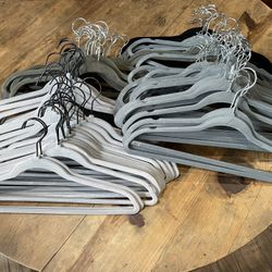 Assorted Slim Velvet Non-Slip Cloth Hangers Bundle