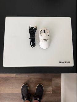 Mouse - Mousepad