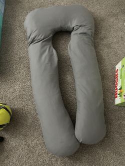 Pregnancy pillow
