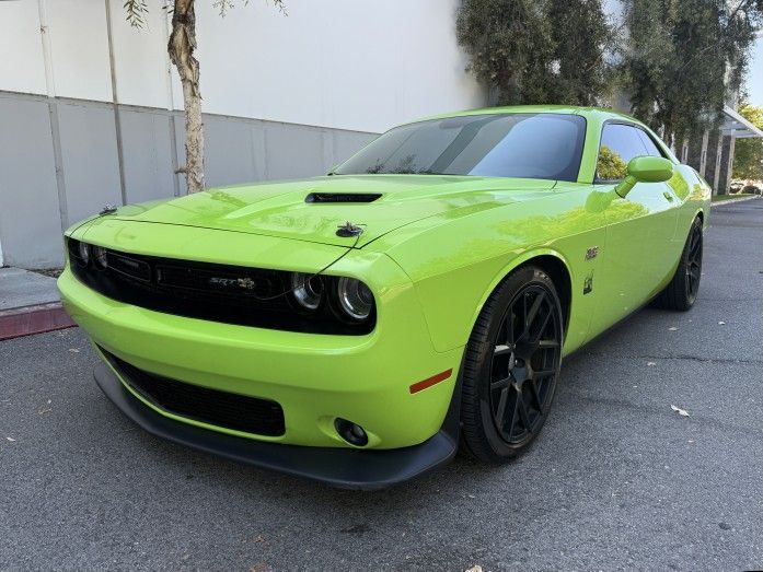 2015 Dodge Challenger R/T Scat Pack 