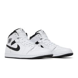 Air Jordan 1 Mid 'White Black' 