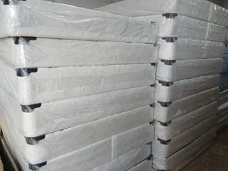 $95 Queen Boxspring.  With delivery, $99 same-day brand New