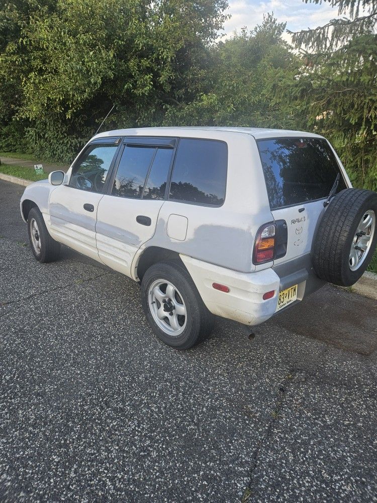 1999 Toyota Rav4