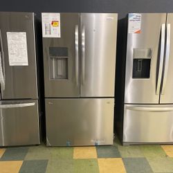 Frigidaire Stainless Steel Bottom Freezer Refrigerator‼️‼️
