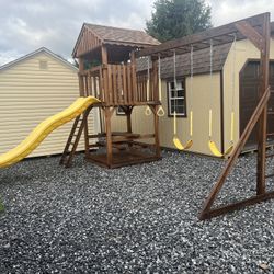 New Wooden Swingset