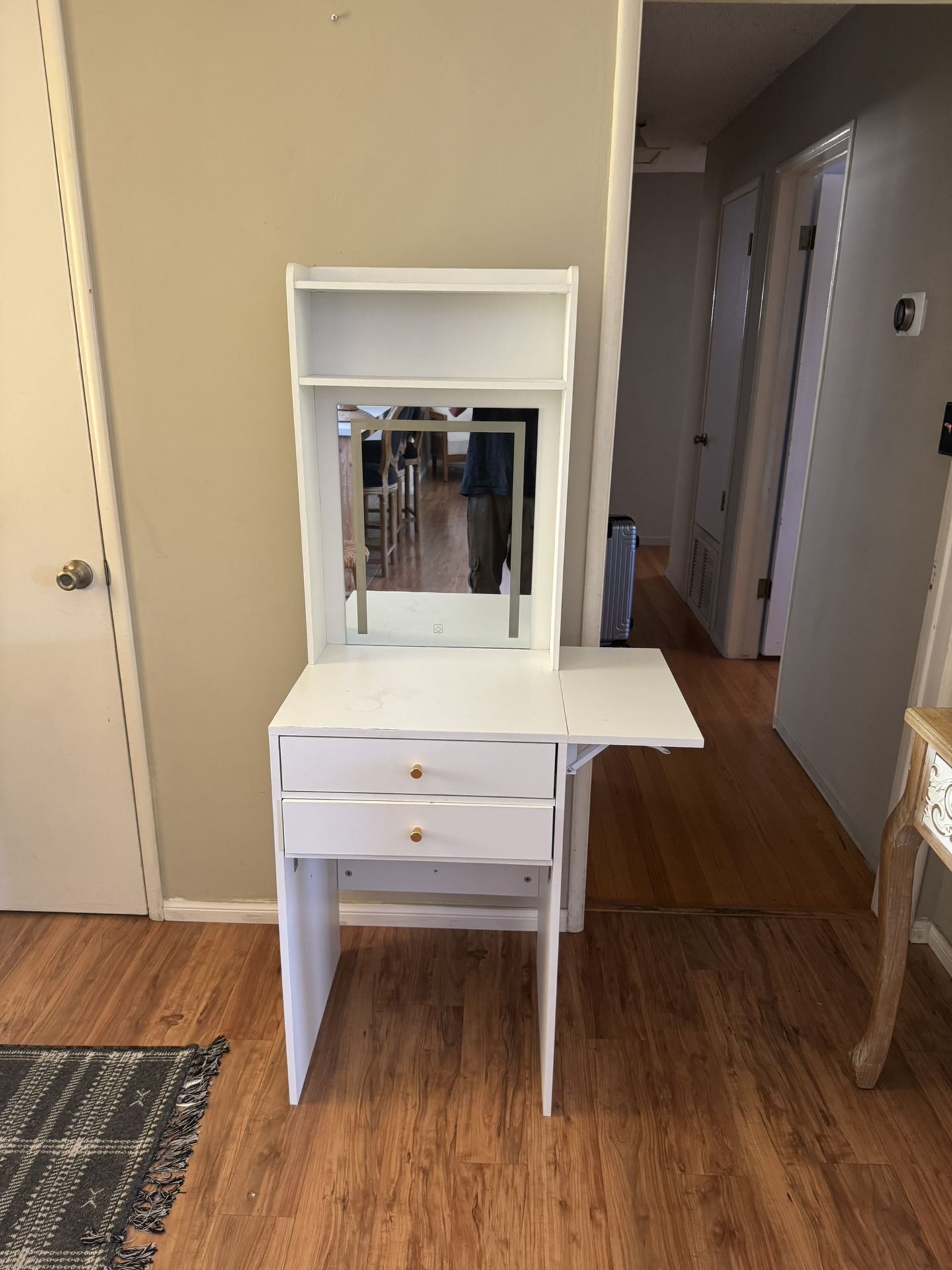 Makeup Vanity