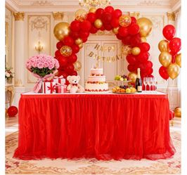 red mesh table skirt