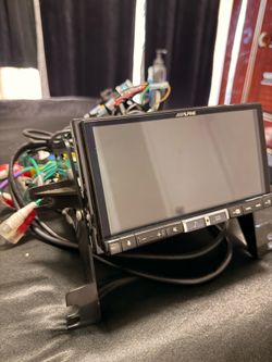 Alpine stereo