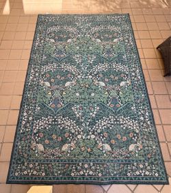 Large 6x9 Floral/Botanical Area Rug with Rug Pad