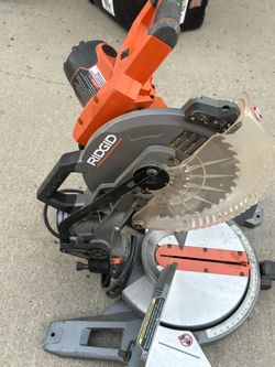 Wood jigsaw