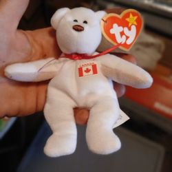 Maple Beanie
