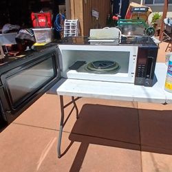 Whirlpool Microwave