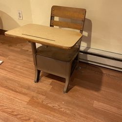 Vintage Child Desk