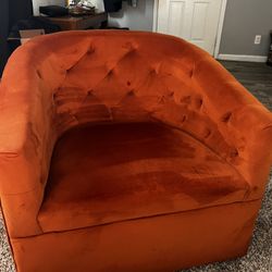 Swivel chair in great condition