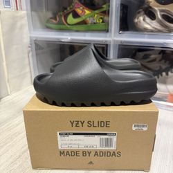 Adidas Yeezy Slide Onyx 
