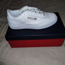 Reeboks Club C 85