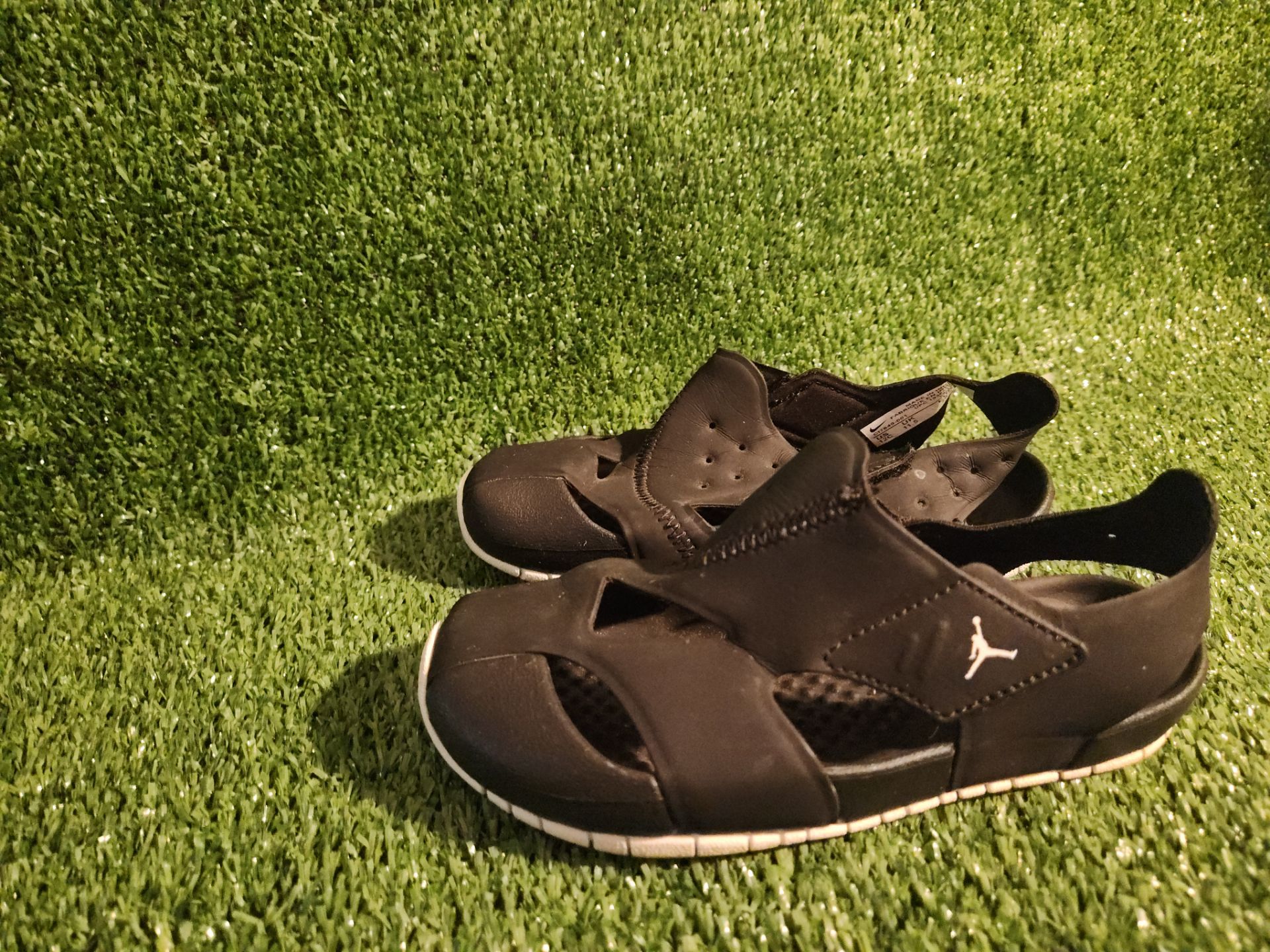 Boy's Sandals Nike Sunray Protect 2 Sandal (Size 12C)