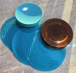 Plates and placemats