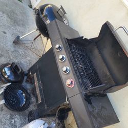 3 Asadores De Carne El Grande Mediano Chico Y Su Tanque De Gass  En Buenas Condition 