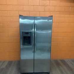 Side By Side Stainless Steal Fridge 