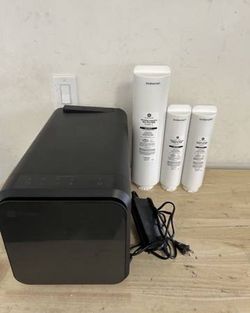 GE Profile PXRQ400T Tankless Reverse Osmosis Filtration System w/ Faucet