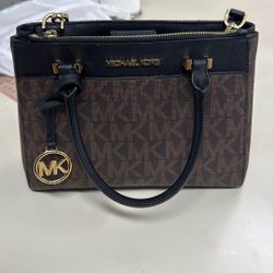 Michael Kors Tote