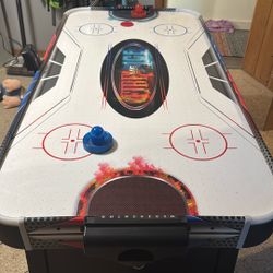 Air Hockey Table